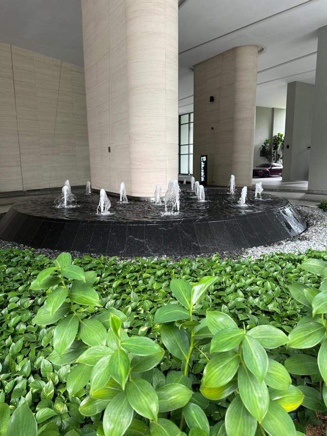 Luxury Suites At Eaton Klcc Kuala Lumpur Eksteriør billede